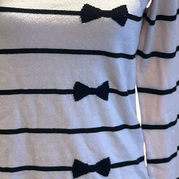Maison Jules Stripes and Bows Crew Neck Sweater - Picture 2 of 5